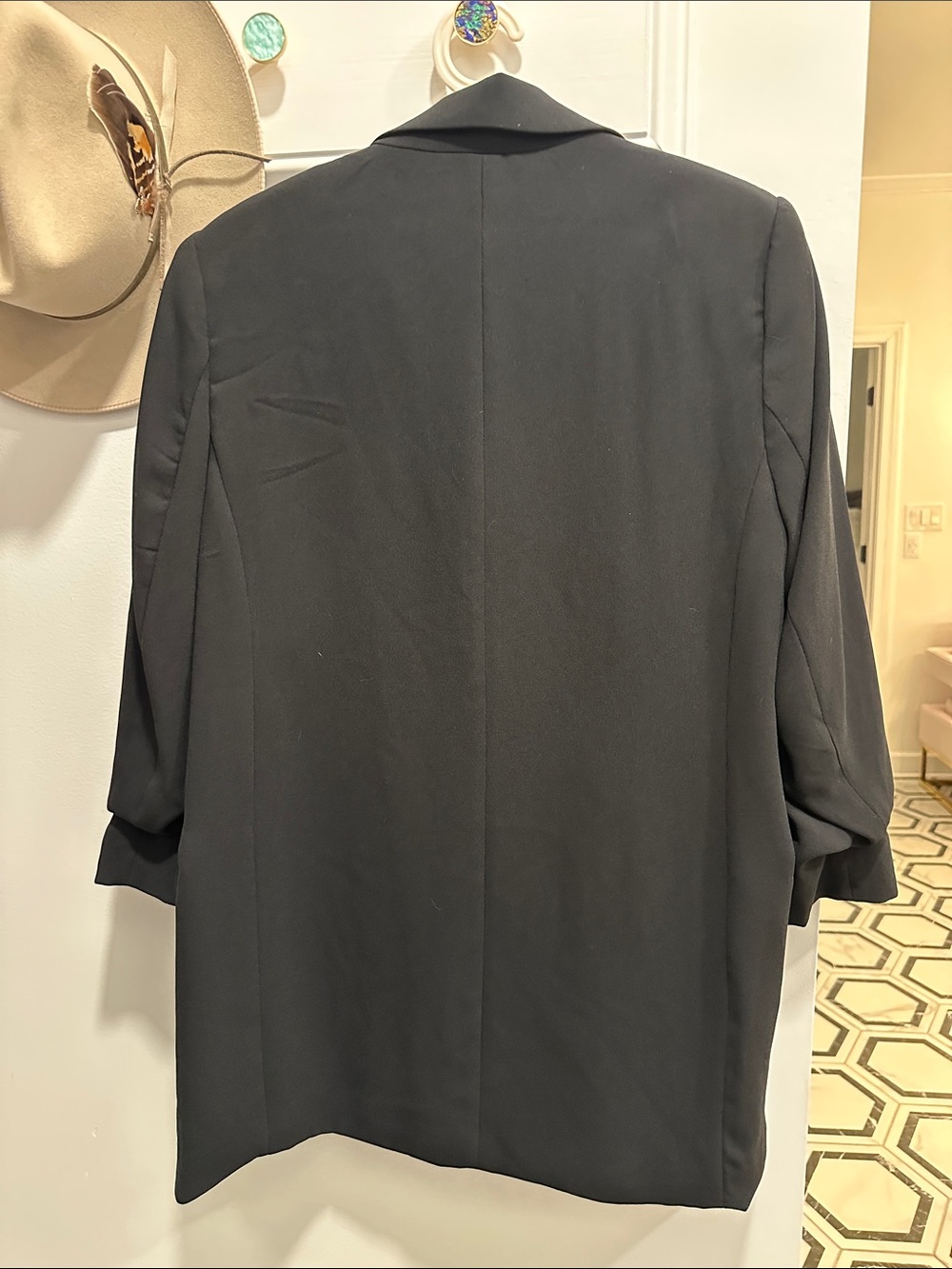 H&M Black Open-Front Relaxed Blazer - Picture 3 of 5